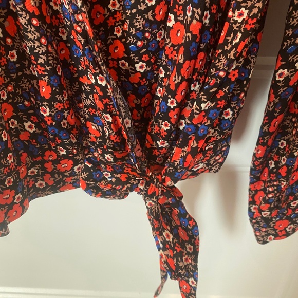 Fall Universal Thread Blouse - Picture 3 of 4